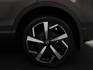 Nissan QASHQAI Nissan Qashqai 1.3 DIG-T Tekna | Automaat | Panoramadak |  Elektrische stoelen | Stoelverwarming | Adaptive cruise | Navigatie | 360 Camera | Full LED - afbeelding nr 30