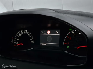 Peugeot 2008 PEUGEOT 2008 1.2 PURETECH AUTOMAAT/CAMERA/FULL LED/KEYLESS/CARPLAY/LANE ASSIST/16''LMV - afbeelding nr 17