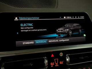 BMW 3 Serie BMW 3 Serie Touring 330e xDrive LASER|PANO|HUD|H/K|MEMORY - afbeelding nr 34