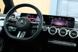 Mercedes-Benz CLA Mercedes CLA-klasse 250e AMG-line | Pano | Org. NL | Metallic - afbeelding nr 11