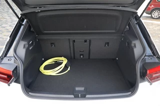 Volkswagen ID.3 Volkswagen ID.3 First Max 58 kWh | Geen import | Panoramadak | Massage - afbeelding nr 15
