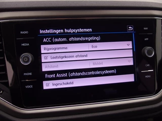 Volkswagen T-Roc AUTOMAAT / VIRTUAL / DAB+ / CARPLAY / NAVI / AIRCO / PDC / ACC / NL-AUTO - afbeelding nr 32