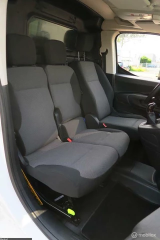 Citroën Berlingo Citroen Berlingo 1.5 BlueHDI Club 3 persoons Carplay AndroidAuto - afbeelding nr 22