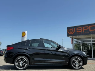 BMW X4 BMW X4 xDrive35d Cen High Executive|M|HUD|Dak|313PK|124DKM - afbeelding nr 9