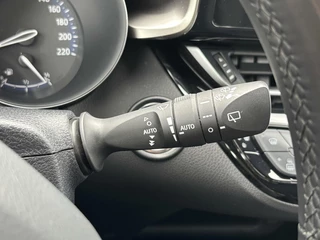 Toyota C-HR Toyota C-HR 1.8 Hybrid Executive | 1e eig. | Leder | Navi | Dodehoek - afbeelding nr 22