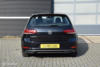 Volkswagen e-Golf Volkswagen e-Golf 35.8 kWh met Warmtepomp ! achteruitrijcamera - afbeelding nr 7