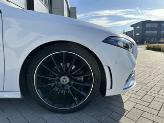Mercedes-Benz A-Klasse Mercedes A-klasse 180 AMG PANO KEYLESS LEDER FULL OPTION! - afbeelding nr 5