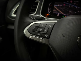 Volkswagen T-Roc Volkswagen T-Roc 1.5 TSI Life Carplay | IQ-Drive | Virtual - afbeelding nr 24