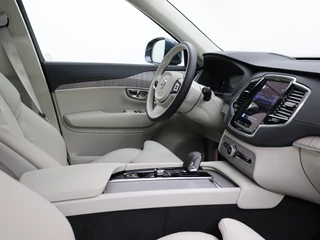 Volvo XC90 Volvo XC90 T8 PLUG-IN HYBRID ULTIMATE BRIGHT 21INCH LUCHTVERING FULL-LED H/ - afbeelding nr 45