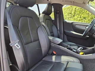 Volvo XC40 Volvo XC40 1.5 T5 Recharge Inscription | Panoramisch Schuif/Kanteldak | Trekhaak | Elektrisch verstelbare bestuurdersstoel | - afbeelding nr 7