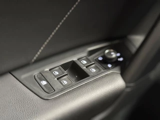 Volkswagen Tiguan Volkswagen TIGUAN 2.0 TSI 4Motion R-Line | 245PK | Pano | Leer | Keyless | Harman/Kardon | memory - afbeelding nr 19