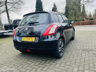 Suzuki Swift Suzuki Swift 1.2 Bandit EASSS 5 drs / Cruise / Audio / LM / Stoelverwarming - afbeelding nr 4