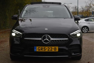 Mercedes-Benz B-Klasse Mercedes-Benz B-Klasse 250 e AMG Line | Open dak | Sfeerverl | DAB | Carbon | Carplay | Stoelverw | Full LED | AMG Velgen - afbeelding nr 5