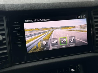Škoda Kodiaq Skoda Kodiaq 1.5 TSI Sportline Automaat | Trekhaak uitklapbaar | Grootscherm navigatiesysteem | Stoelverwarming | Adaptieve cruise control | Dode hoek detectie | Canton HiFi | LED | Achteruitrijcamera | Parkeersensoren voor en achter - afbeelding nr 31