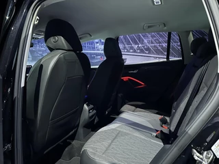Volkswagen Tiguan Volkswagen TIGUAN 1.5 eTSI Life Edition *WinterPack*LEDPlus*Keyless*PrivGlass* - afbeelding nr 18