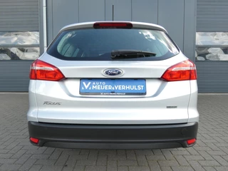 Ford Focus Ford Focus Wagon 1.0 100 PK Trend | AIRCO | 124000 KM!!! - afbeelding nr 6