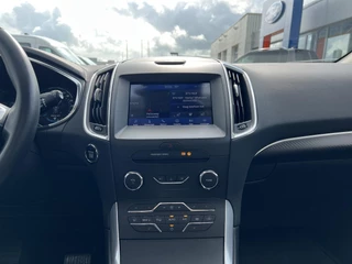 Ford S-Max Ford S-Max 2.5 FHEV Titanium 190pk | Panoramadak | Trekhaak | Adaptieve Cruise | Winterpack - afbeelding nr 15