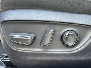 Toyota RAV4 Toyota RAV4 2.5 Hybrid AWD Executive | Pano | JBL | Leder | Trekhaak - afbeelding nr 8