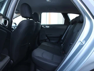 Kia Ceed Sportswagon Kia Ceed Sportswagon 1.6 GDI PHEV DynamicPlusLine | Apple carplay | Stoelverwarming | - afbeelding nr 6