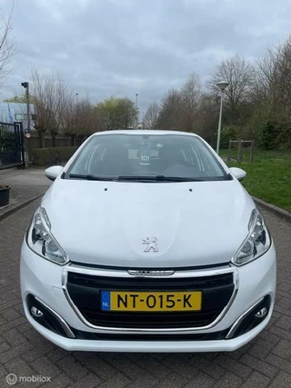 Peugeot 208 Peugeot 208 1.2 PureTech Blue Lion - afbeelding nr 2