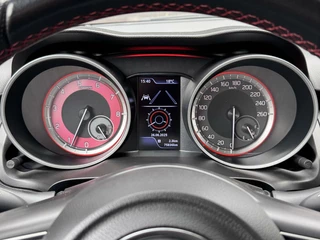 Suzuki Swift Suzuki Swift 1.4 Sport 1e Eigenaar Carplay Camera PDC LED - afbeelding nr 24