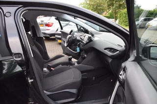 Peugeot 208 Peugeot 208 1.2 PURETECH CARPLAY/CRUISE/AIRCO - afbeelding nr 13