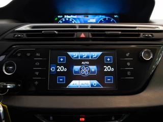 Citroën Grand C4 Picasso Citroën Grand C4 Picasso 130PK Intensive | Camera | Keyless | Dodehoek | PDC v+a - afbeelding nr 32