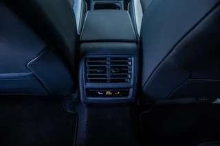 Volkswagen Golf Volkswagen Golf e1.5 eHybrid GTE, Fabrieksgarantie, Pano - afbeelding nr 27