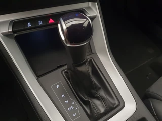 Audi Q3 Audi Q3 35 TFSI 150pk S-Tronic S-Line Camera, Leder/alcantara, Cruise control - afbeelding nr 9
