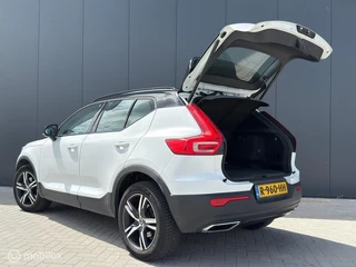 Volvo XC40 Volvo XC40 2.0 T4 AWD R-Design 191 Pk Applecarplay Parelmoer - afbeelding nr 28