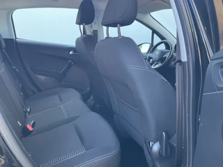 Peugeot 208 Peugeot 208 1.2 PureTech Blue Lease Executive Trekhaak Nav Pdc Carplay Voll.Onderhouden! - afbeelding nr 13
