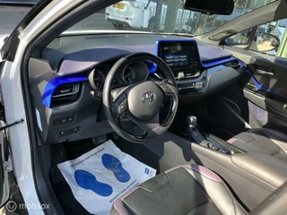 Toyota C-HR Toyota C-HR 1.8 Hybrid Bi-Tone Plus,BTW auto,Clima,Navi,Camera - afbeelding nr 23