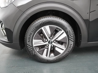 Kia Niro Kia Niro 1.6 GDi Hybrid DynamicLine - Navigatie - Camera - Climate control - Cruise control - All Season - Fabrieksgarantie tot 09-2026 - afbeelding nr 16