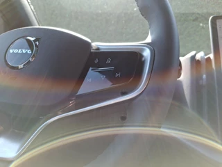 Volvo EX30 Volvo EX30 Twin Motor Performance Ultra 69 kWh | 360 camera | Climate pack | Panoramadak | Elektrisch verstelbare stoelen | - afbeelding nr 13