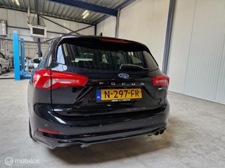 Ford Focus Ford Focus Wagon 1.0 EcoBoost Hybrid ST Line Business 106291 km - afbeelding nr 12