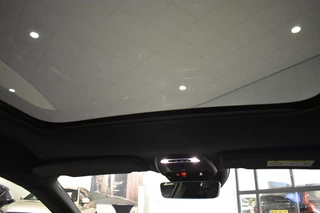 Volvo V40 Volvo V40 T3 153pk Polar+ Sport | Panodak | Camera | Keyless | Styling Kit - afbeelding nr 38