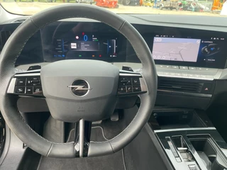 Opel Astra Opel Astra ST 1.6 Turbo Plug In Hybrid Carplay / Camera / Stoelverwarming - afbeelding nr 12