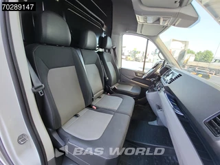 Volkswagen Crafter Volkswagen Crafter 140pk Koelwagen Automaat Thermo King V-300 MAX L4H3 230V Stekker Camera Airco Parkeersensoren L3H2 Koel Koeler Kühl Kühl Kühlwagen Euro6 12m3 Airco - afbeelding nr 9