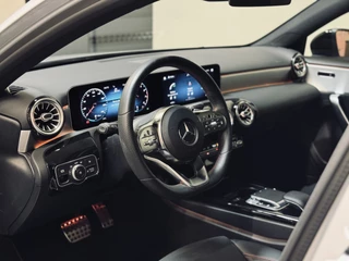 Mercedes-Benz A-Klasse Mercedes-Benz A-Klasse 200 AMG Night | Panorama | Multibeam | Sfeer - afbeelding nr 13