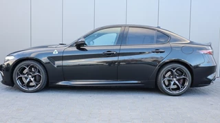 Alfa Romeo Giulia - 201287643-0