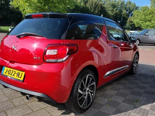 DS DS 3 1.2 PureTech 110pk Automaat So Chic | Airco | Cruise | Elek.Ramen+Spiegels | Pdc V+A | Privacy Glass | Mistlampen | 17''lm - afbeelding nr 40