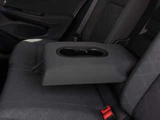 Volkswagen Golf 1.5 TSI 131pk 1st Edition | Origineel NL | Navi | Apple Carplay+Android Auto | Clima | Adap.Cruise | Led Koplampen | Stoel+Stuurwielverwarming | Rijstrook+Licht+Regensensor | Privacy Glass - afbeelding nr 31