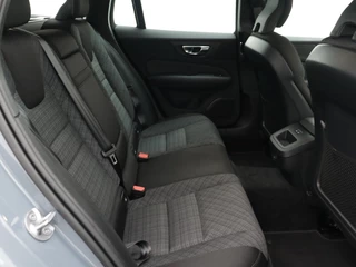 Volvo V60 Volvo V60 2.0 B3 Essential Edition | 18