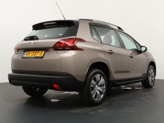 Peugeot 2008 Peugeot 2008 1.2 PureTech Blue Lion - Airco - Lm velgen - Cruise controle - afbeelding nr 5