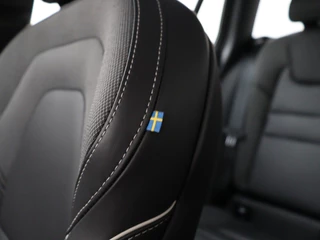 Volvo V60 Volvo V60 T6 PLUG-IN HYBRID LONG RANGE PLUS DARK SCHUIFDAK 360GR CAM TREKH - afbeelding nr 25