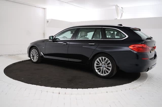BMW 5 Serie Cruise Control, Navigatie, LEER, Panoramadak, xDrive - afbeelding nr 2