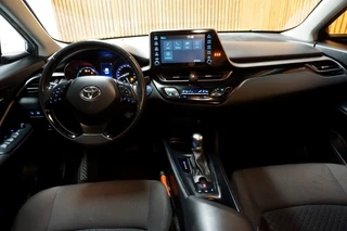 Toyota C-HR Toyota C-HR 1.8 HYBRID ACTIVE AUTOMAAT - afbeelding nr 25