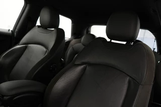 MINI Cooper Mini Mini 1.5 Cooper Chili Serious Business | John Cooper Works Chili Pakket | Keyless Entry | lederen bekleding | Navigatie | Parkeersensoren | verwarmde voorstoelen - afbeelding nr 54