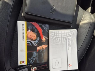 Mitsubishi Outlander Mitsubishi Outlander 2.0 Instyle 7 PERSOONS | LEDER | TREKHAAK - afbeelding nr 43
