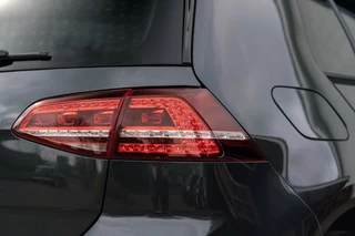 Volkswagen Golf Volkswagen Golf 1.4 TSI GTE  LED / Camera / Carplay - afbeelding nr 14